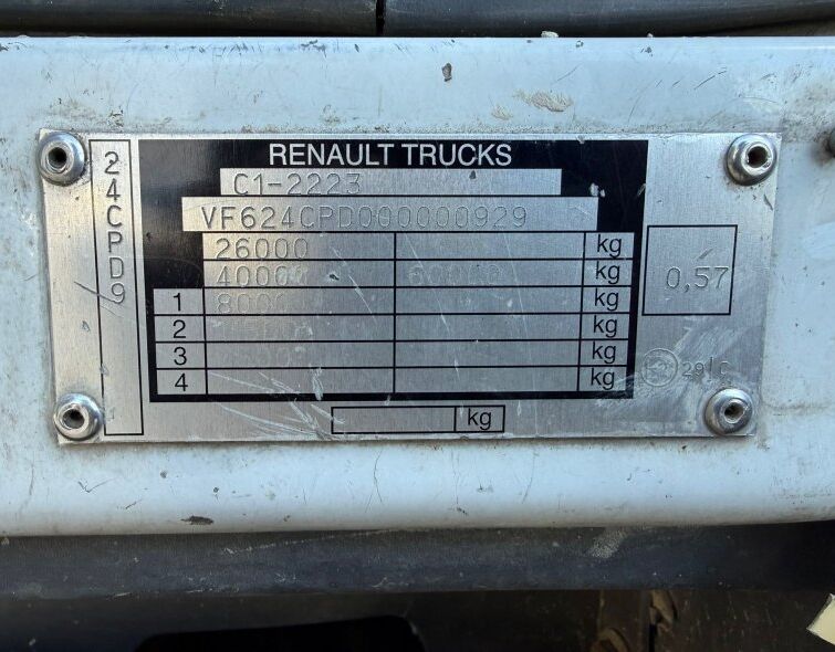 RENAULT LANDER 410.26. 